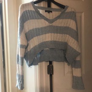 Cropped sweater